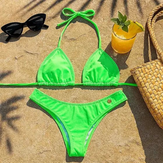 CONJUNTO DE BIQUINI EM POLIAMIDA ASA DELTA CORTININHA CORES DA TENDENCIA VERÃO