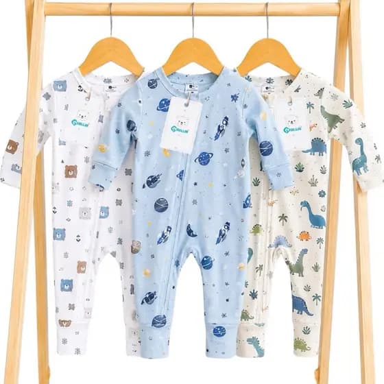 Kit 3 Macacões Bebê Infantil 100% Algodão para Menino Macacão com Zíper Vira Pé