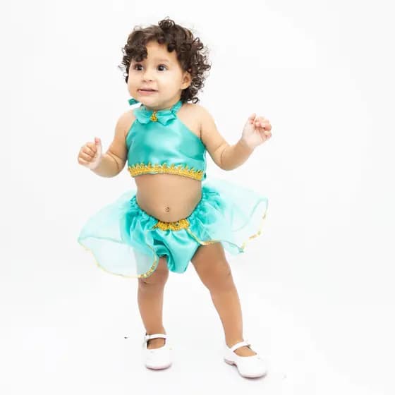 Fantasia Jasmine bebê com conjunto verde temático princesa – ideal para aniversários e fotos