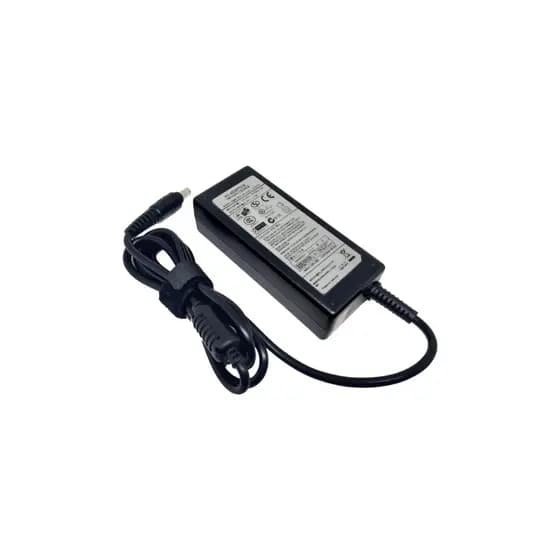 Fonte Carregador Para Notebook E Netbook Samsung 19v 3.16a 60w Conector 5,5mm X 3,0mm Bivolt