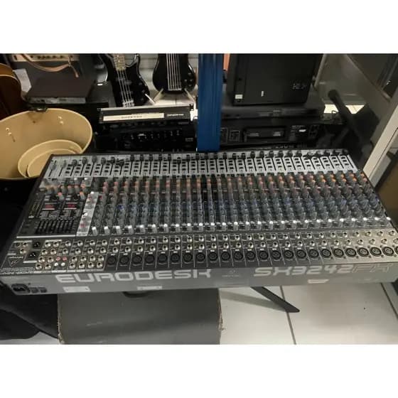 Mesa Eurodesk Sx324fx Behringer