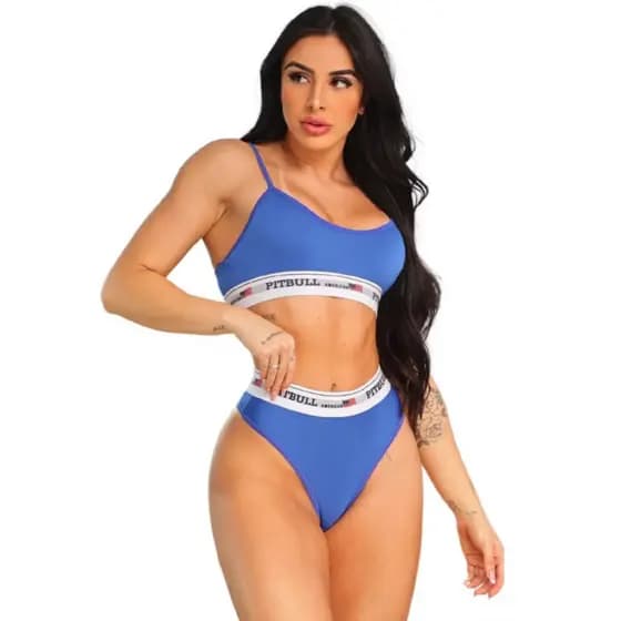 Kit com Conjunto de Calcinha e Sutiã Top sem Bojo ideal para o dia a dia em Poliéster Liso.