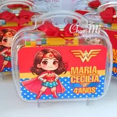 Adesivo para Maletinha Acrílica Personalizado 11x7.5cm Mulher Maravilha