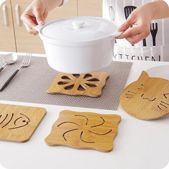 KIT 4 Descanso Apoio Suporte de Panela quente Proteção Pratos Jarra Suco Decoração Casa Cozinha Mesa