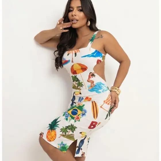 Vestido midi estampado Copa Brasil amarrar atras, recortes laterais, modelagem com bojo, elegante, versatil, confortável