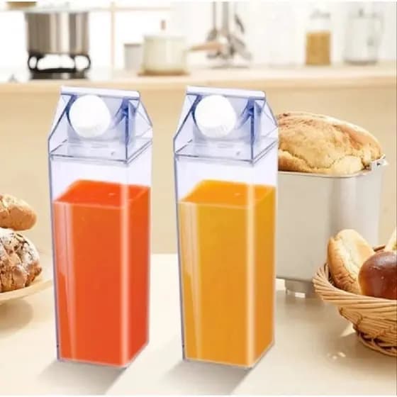 Garrafa Acrílica Transparente para Leite Sucos e Outras Bebidas