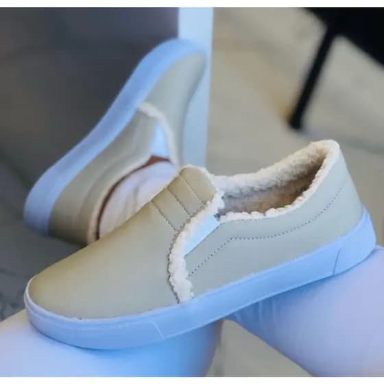 Tênis Slip On Feminino Forrado – Conforto e Estilo para o Frio ❄️