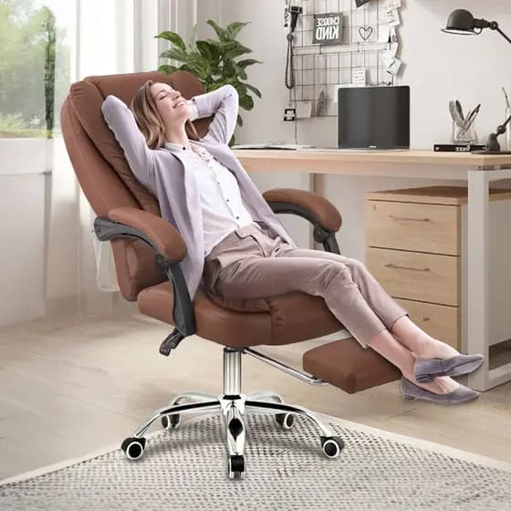 Cadeira de escritório presidente, cadeira de home office com apoio para os pés e encosto ajustável(marrom)