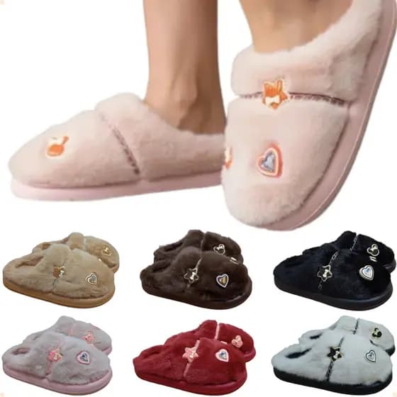 Pantufa Feminina Pelúciada Com Detalhes Decorativos REF.: PTF06-151