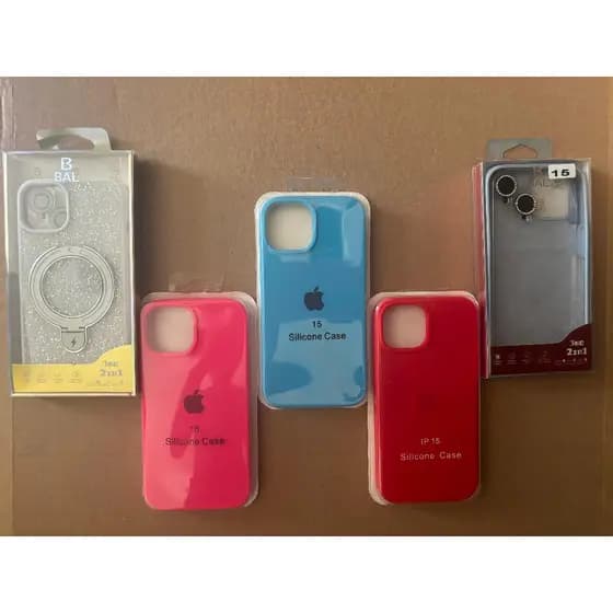 Capinha Case Silicone Aveludada Para iPhone 15 Capa Case Aveludada C/ Proteção na Câmera Capinha Para iPhone 15
