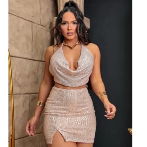 Look Balada Réveillon Black Friday Blusa Parte Top Decote Profundo paetê brilho