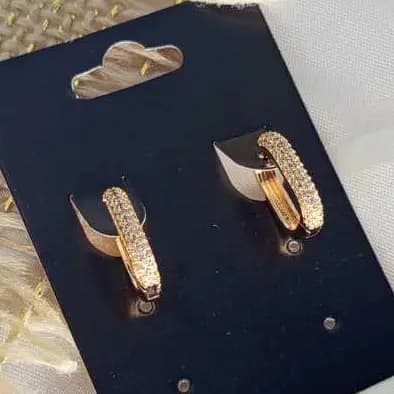 Brinco De Argola Quadrado Com Zircônia Banhado Ouro 18K Dourado Rose Estilo Moderno Elegante