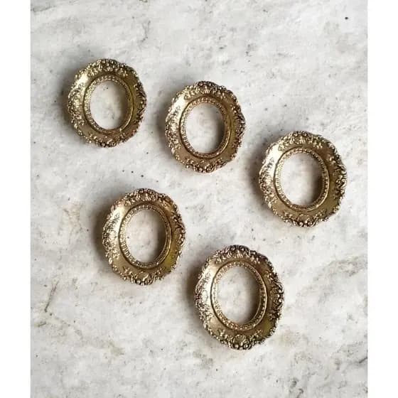 Kit Quadrinhos de Parede Molduras Oval Dourado Rústico
