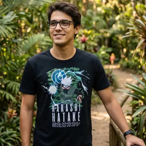 Camiseta Naruto Kakashi Hatake Anime Piticas- Club Comix Oficial - Presente Otaku