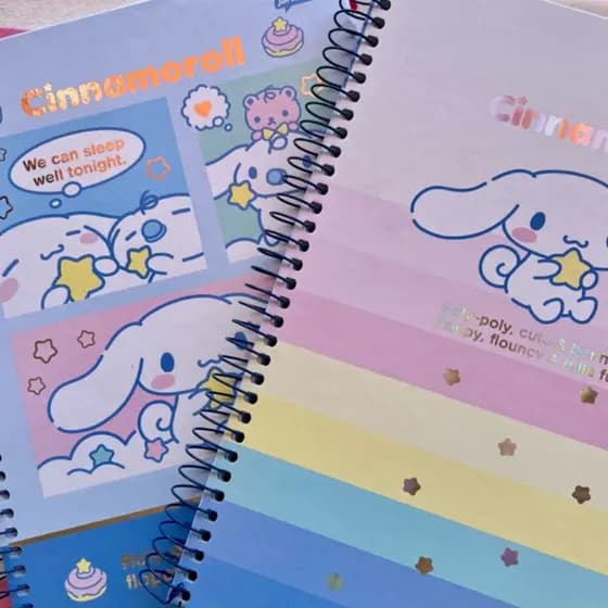 CADERNO CINNAMOROLL — 10 MATÉRIAS UNIVERSITÁRIO 160 FLS