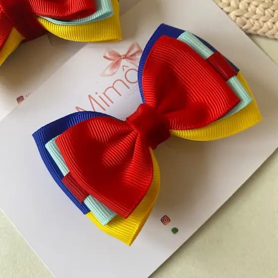 Tiara Branca de Neve infantil/ Tiara vermelha/ Tiara luxo infantil/ Arco tiara linha Branca de Neve/Laço Branca de Neve