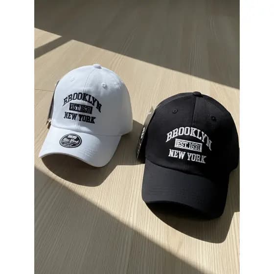 Kit 2 Bonés Brooklyn Retrô Bordado Estilo Beisebol, Unissex, Algodão, Confortável e Ajustável