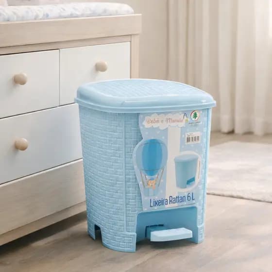 Lixeira 6L Rattan com Tampa e Pedal Redução de Odores