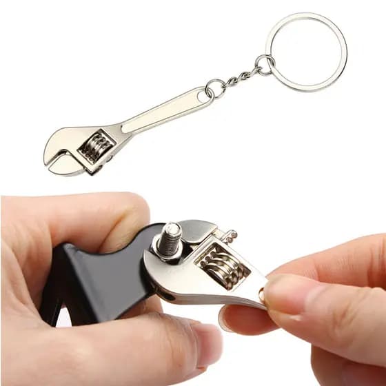 1pc Portátil Mini Chave Chaveiro Em Forma De Pingente/Multifuncional Ajustável Universal Liga Spanner