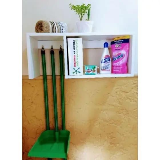 Prateleira Para Lavanderia Nicho Area De Serviço Organizador Produtos De Limpeza com ganchos para vassoura rodo e pá