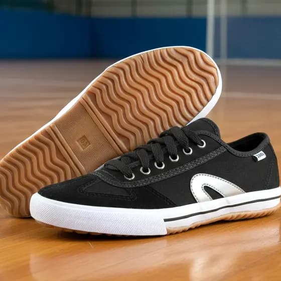 Tênis Adex Masculino de Futsal Casual Vulcanizado Confortável Preto / Branco / Preto-branco