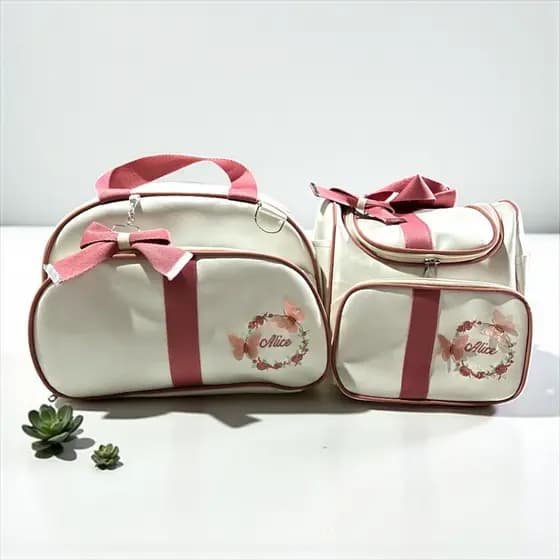Bolsa Maternidade de bebê Elegante com Nome do Bebê + Frasqueira – AMORA BABY- BOLSA PERSONALIZADA-