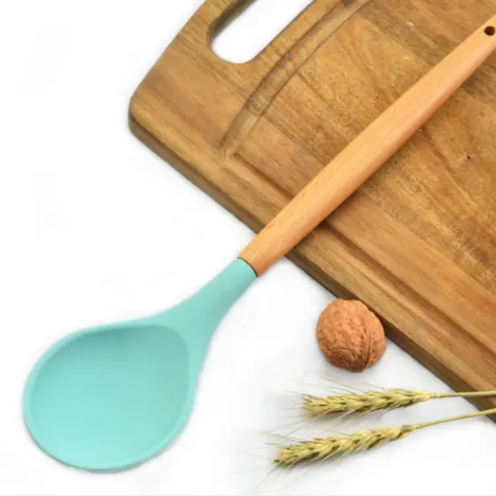 Kit C/12 Pçs Utensílios De Cozinha Colheres Espatula Silicone Cabo Madeira Decoração Livre BPA