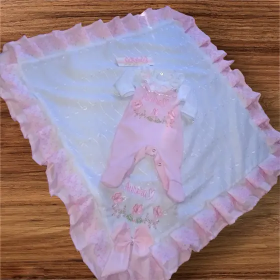 saída maternidade personalizada menina