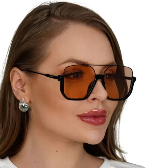 Óculos De Sol Feminino Influencer Grande Lente Colorida Uv Blogueira Tendência + Case