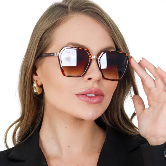 Óculos De Sol Feminino Grande Geometrico Com Haste Em Metal