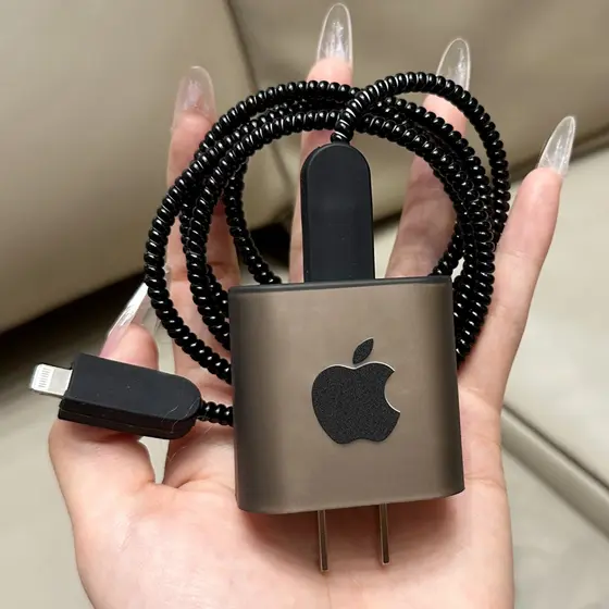 Capa protetora para carregador iPhone 18W/20W preto incrível Cabo de carregamento Enrolador de cabo