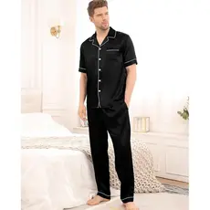 Pijama Americano Masculino Cetim de Seda Calça e Camisa Manga Curta com bolso e botões Preto