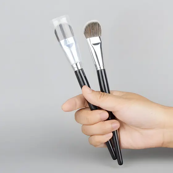 Pincel De Destaque Em Forma De Coração De 1 Unidade , Blush Facial Macio Cônico Para Maquiagem Pó Líquido Preciso E Mont