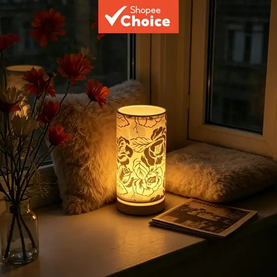Luminária de mesa com padrão floral vintage, base de madeira natural, luz noturna estética para decoração moderna