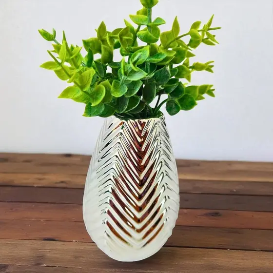 Vaso Decorativo Com Plantas Decorativas Matinhos Vaso Dourado Folhagem Tendência Na Decoração
