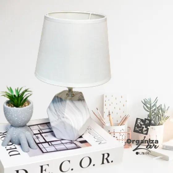 Abajur Luminária Cerâmica de Mesa Decorativo Sala Quarto Escritório Decoração Casa