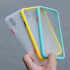 Capinha Fosca iPhone X / XS com Botões Removíveis – Silicone Anti Impacto