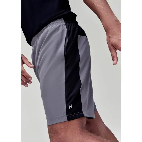 Bermuda Esportiva Masculina Com Recortes
