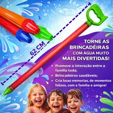 Lançador De Água Longo Infantil Colorido 62cm para Brincar na Piscina e Praia Brinquedo Verão