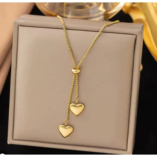 Colar de Gravatinha de Dupla de Coração  Expressão de Amor e Elegância  Prata 925