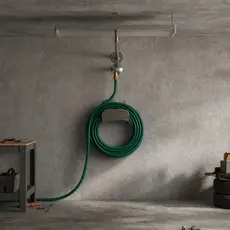 Suporte De Mangueira Para Jardim e Quintal Em Aço Inox Com Enrolador Fixo