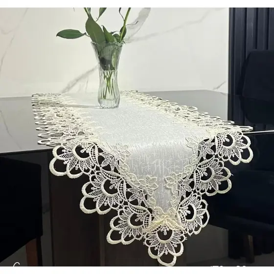 Caminho de mesa Renda Guipir Bordado 40x1.80m Luxo Elegante p/ Sala, Cozinha e Aparador