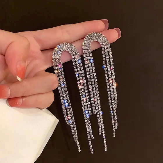 Brincos longos com borla de cristal pingente elegante de strass brincos de diamante exagerados agulha de prata S925