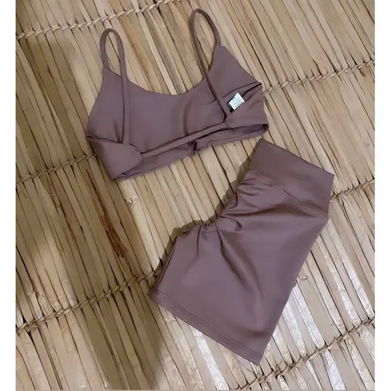 conjunto fitness de short de academia empina bumbum zero transparência tecido premium (MODELO ESTILOSO E CONFORTAVEL)