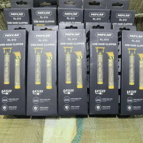 Máquina De Cortar Cabelo Para Barba Masculina Designer Aleatório Elétrico Profissional