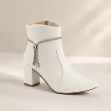 Bota Feminina Bico Fino Salto Médio Grosso Cano Baixo Confortável Fashion Detalhe Strass Zíper Luxo