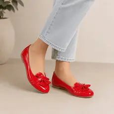 Sapatilha Feminina Vermelha Verniz Laço Enfeite Bico Redondo Casual Confortável