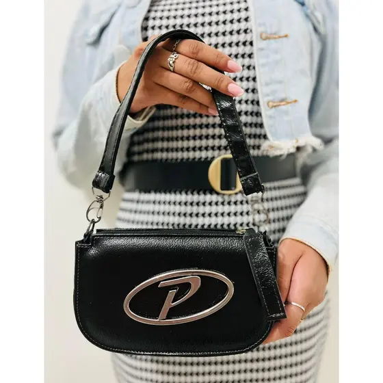Bolsa Feminina P Glam – Estilo e Sofisticação em Metalizada Brilhante