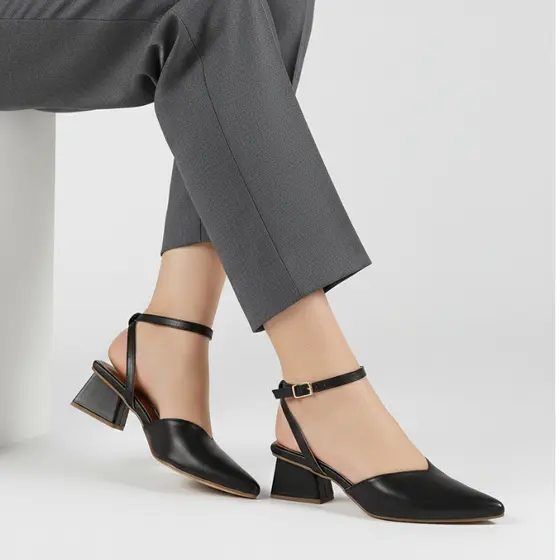 Scarpin Feminino Salto Bloco Geométrico Linha Confort Luxo Bella Femma