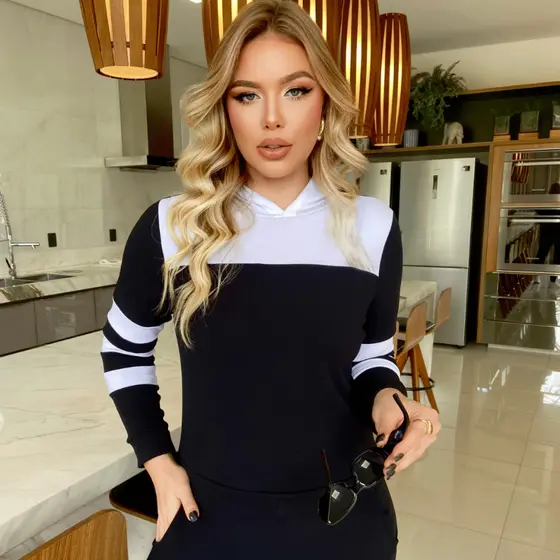 Conjunto Feminino Com Capuz Look Para o Frio Agasalho Inverno